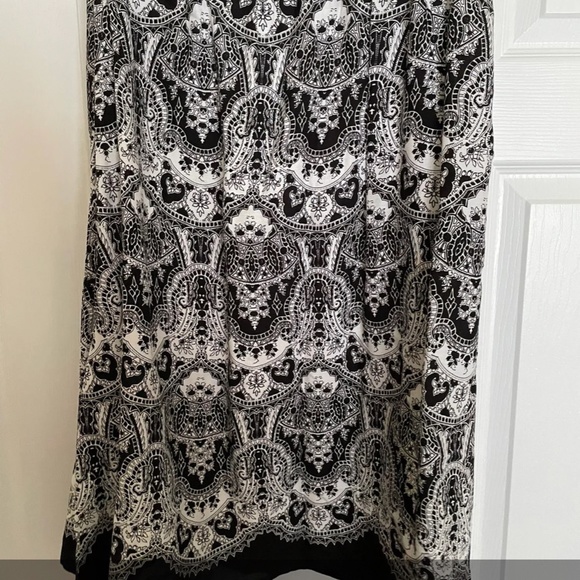 Patterned Christopher & Banks Skirt - Picture 2 of 4